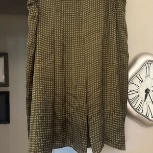 Jones New York Satin Skirt